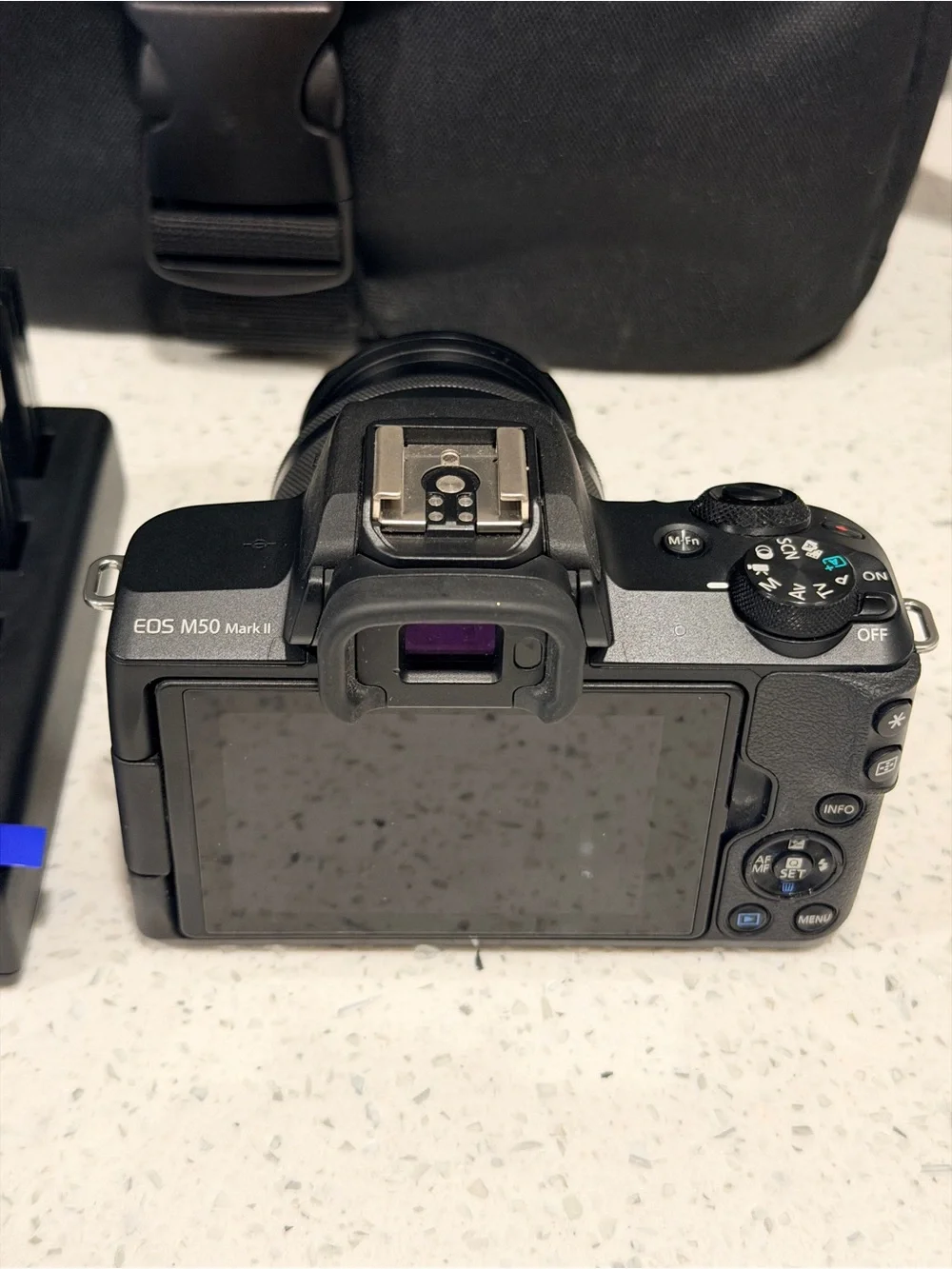 Cannon EOS m50 Mark II Bundle